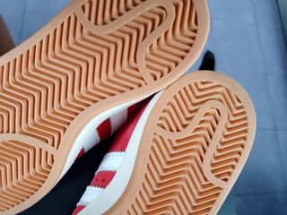 Zapatillas Puma md.Campus rojas talla 36.Nuevas.