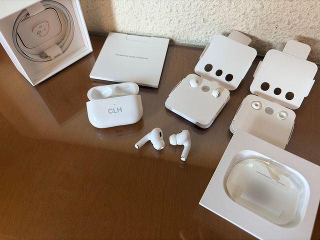 AirPods Pro 2 Grabados con Factura