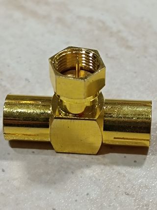 Connettore Antenna Angolato Dorato
