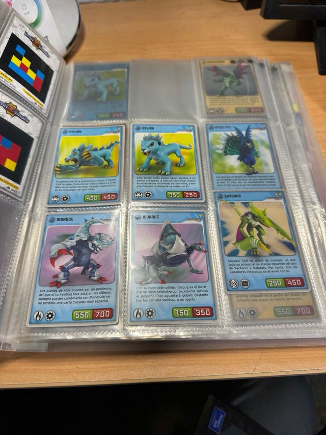 Álbum Invizimals Desafíos Ocultos Panini