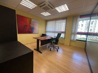 Oficina en alquiler en Cascajos - Piqueras en Logroño