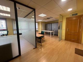 Oficina en alquiler en Cascajos - Piqueras en Logroño
