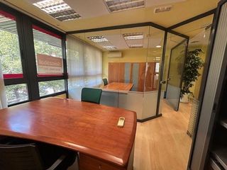Oficina en alquiler en Cascajos - Piqueras en Logroño