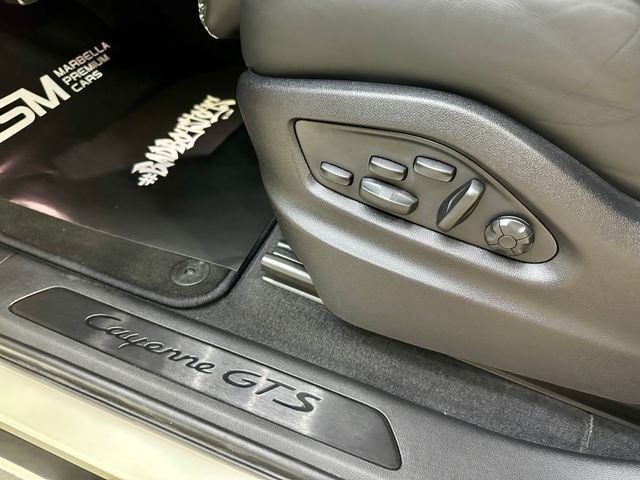 Porsche CAYENNE Coupé GTS 460cv Sport Design