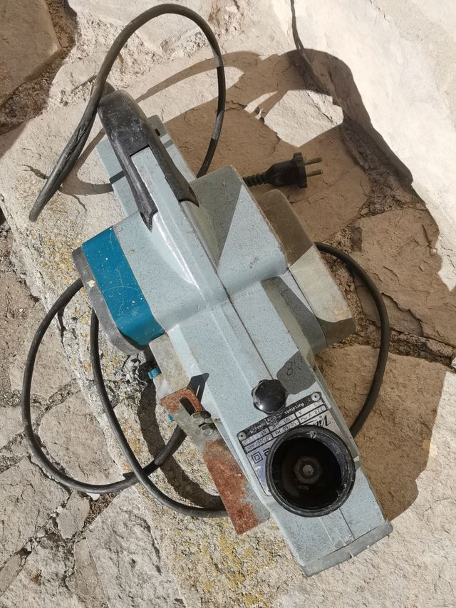 Cepillo Eléctrico Virutex A92 - Garlopa