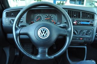 Volkswagen Golf 2000