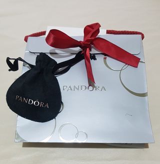 Cajas y Bolsas" PANDORA"