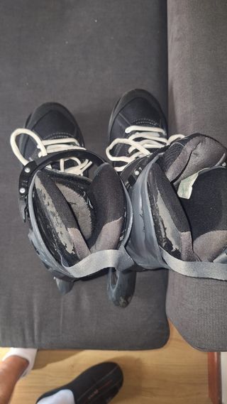 Patines en línea Oxelo talla 37-40
NO NEGOCIABLES