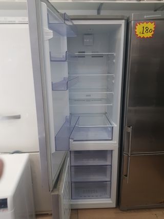 Nevera Beko con garantía y transporte