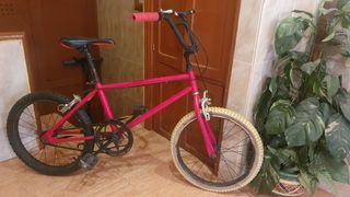 Bicicleta BMX Rosa
