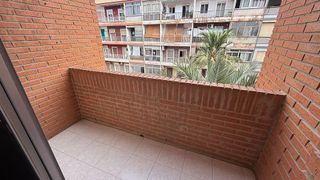 Piso en alquiler en Zona Plaza Xúquer en Paiporta