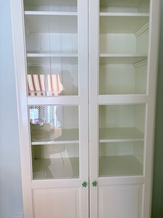 Vitrina Liatorp Blanca