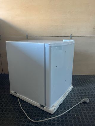 Nevera OK. 41L con congelador