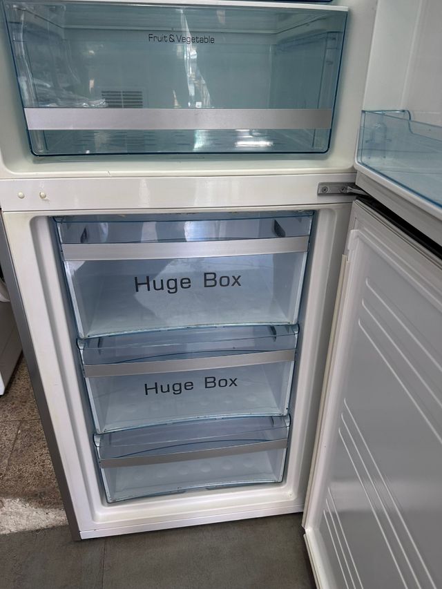 Nevera Haier con garantía y transporte