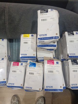 Cartuchos nuevos mitad d precio 
Precio lote3500e