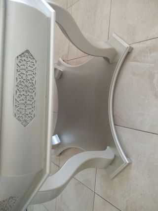 Mesa Marroquí Beige y Dorada