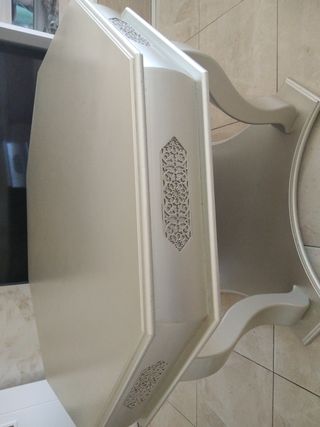 Mesa Marroquí Beige y Dorada