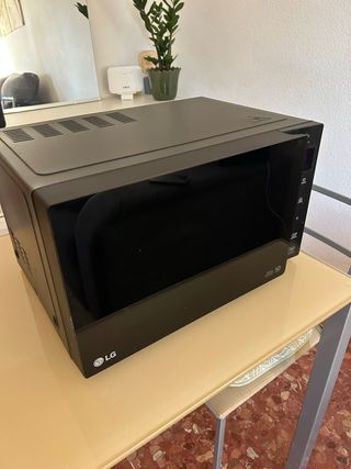 Microondas Negro