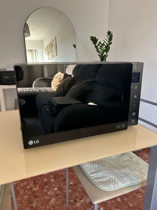 Microondas Negro