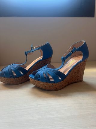 Sandalias azules talla 35 nuevas