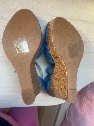 Sandalias azules talla 35 nuevas