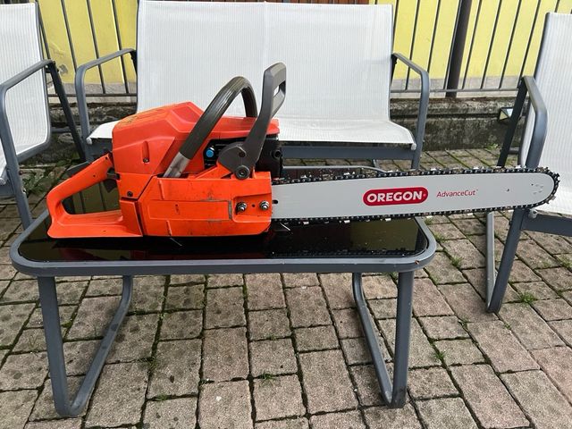 Motosega Husqvarna 272 XP come nuova