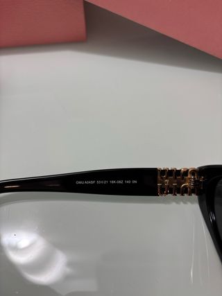 Occhiali da sole Miu Miu