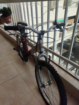 Bicicleta  con uso