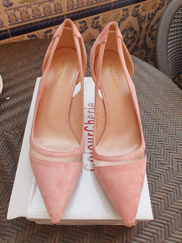 Zapatos de tacón rosa para mujer