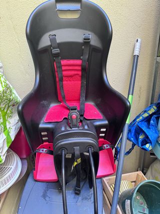 Silla niño bicicleta roja