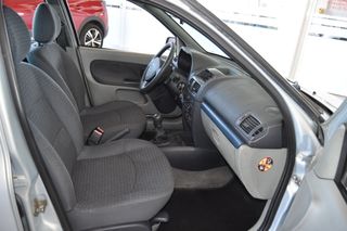 Renault Clio 2004