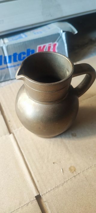 Jarra de cobre antiga