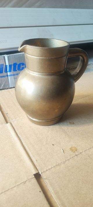 Jarra de cobre antiga