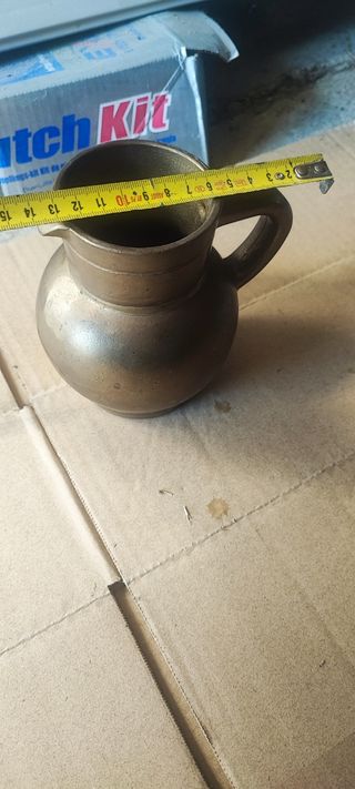 Jarra de cobre antiga