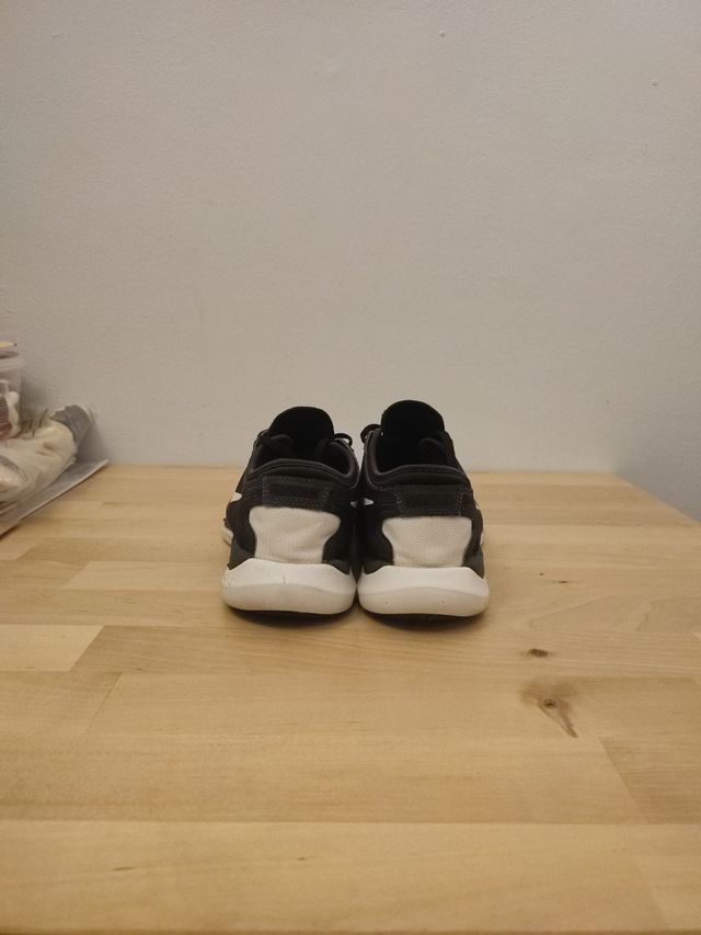 Bambas Zapatillas Nike Negras talla 38