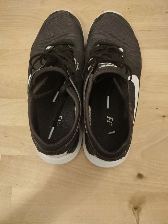 Bambas Zapatillas Nike Negras talla 38