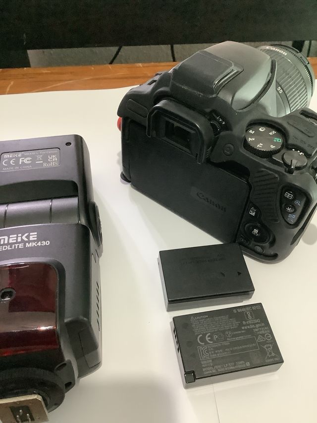 Canon EOS 250D Cámara DSLR Negra