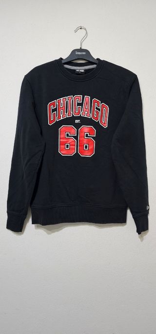 Felpa New Era Chicago Bulls 66 Nera Taglia M