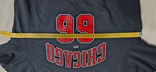 Felpa New Era Chicago Bulls 66 Nera Taglia M