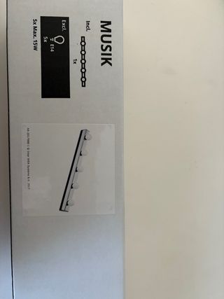 Barra de luces IKEA MUSIK para espejo