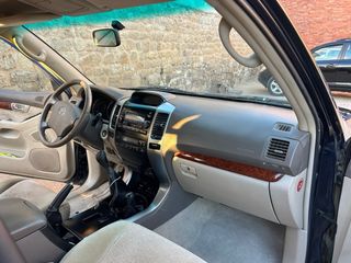 Toyota Land Cruiser 2005