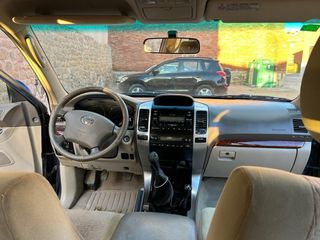 Toyota Land Cruiser 2005
