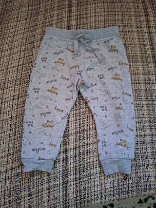Pantalón de chándal gris con estampado