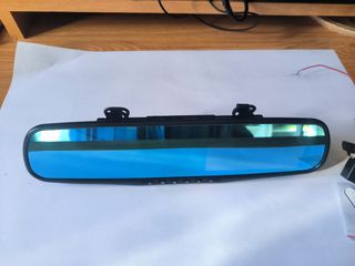 Espejo Retrovisor con Cámara Grabadora