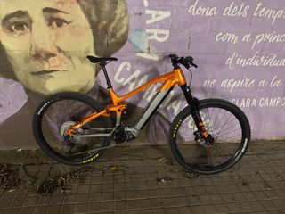Bicicleta eléctrica de montaña: Megamo Crave Al05.