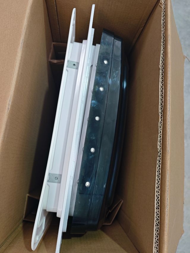 MAXX/FAN claraboya Modelo Deluxe Smoke.