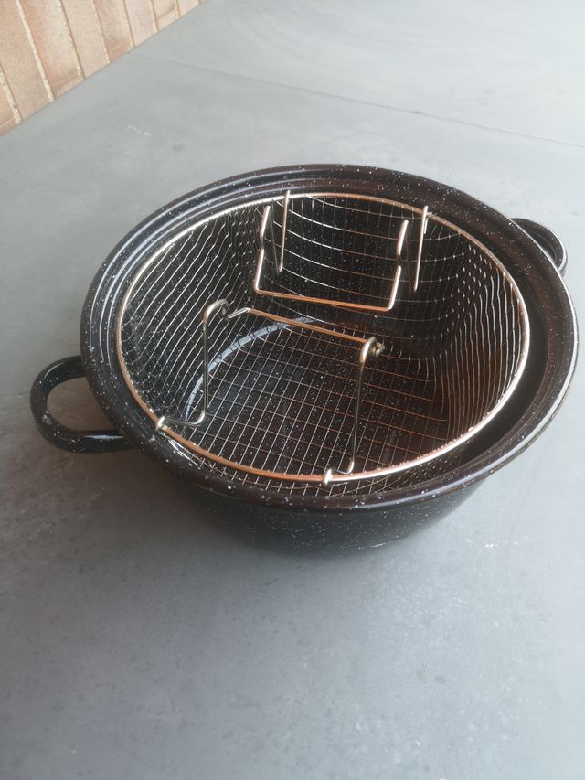 Casseruola per friggere in metallo