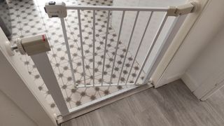 Puerta seguridad niños y mascotas