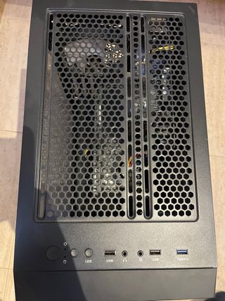 Ordenador Gaming Gigabyte Negro RGB