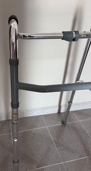 Andador Aluminio Plegable